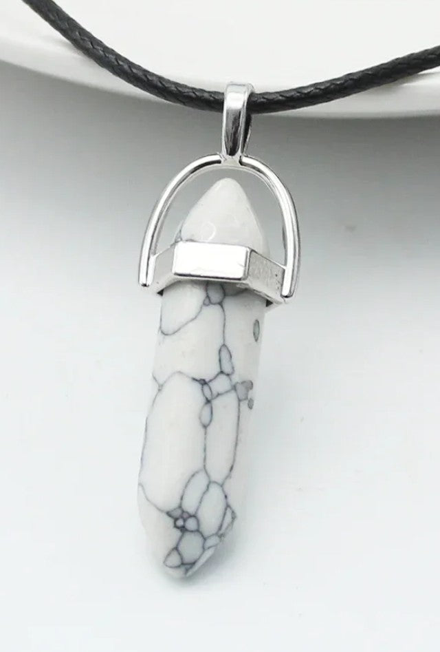 Howlite Stone Point Pendant Necklace