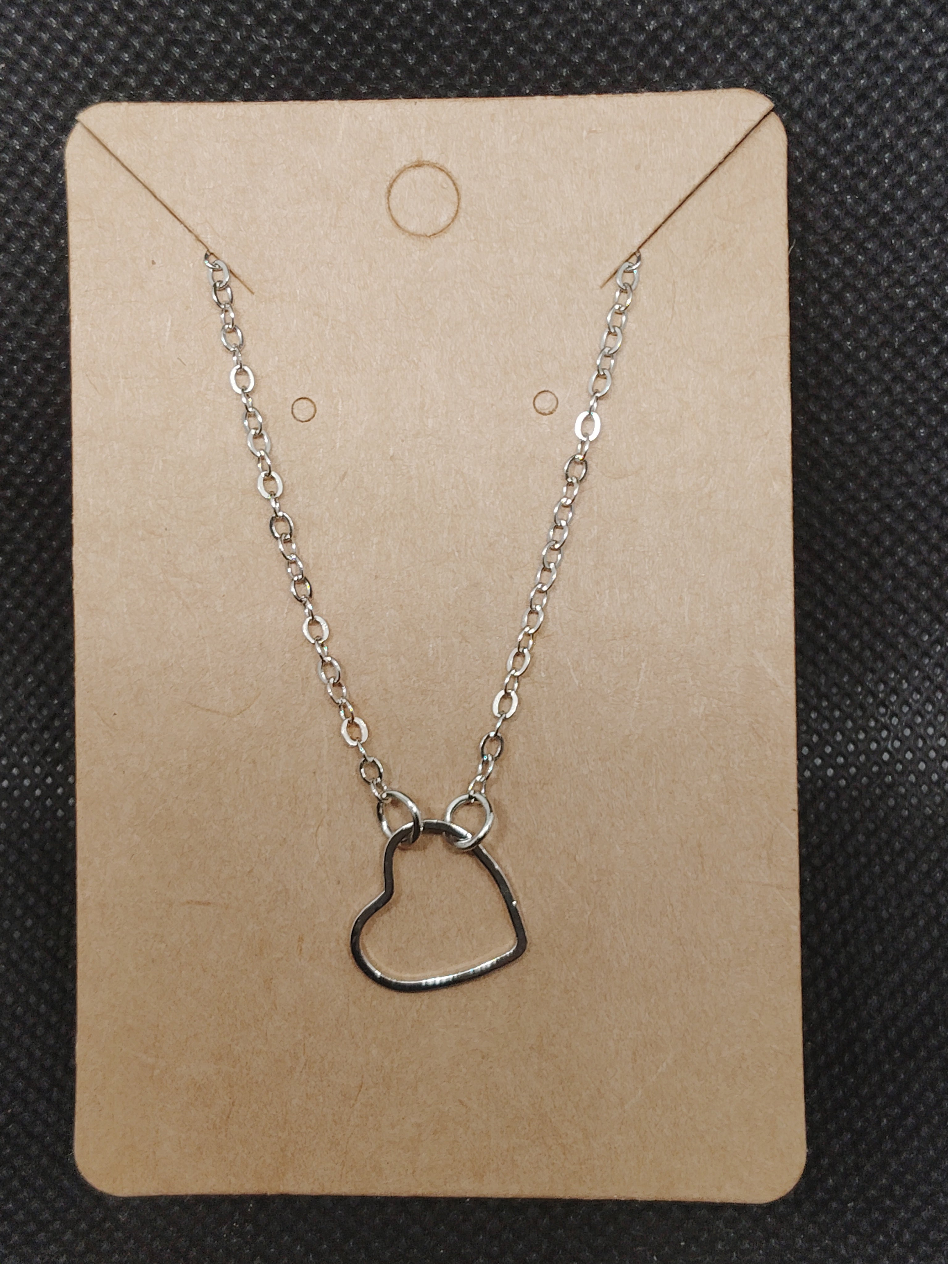 Elegant Silver Heart Pendant bracelet – Minimalist Design